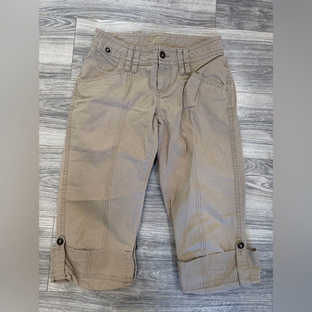 The North Face Women’s Tan Capris